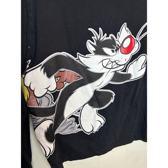 Looney Tunes Graphic Long Sleeve Tee Size XL 100% Cotton - Picture 6 of 9
